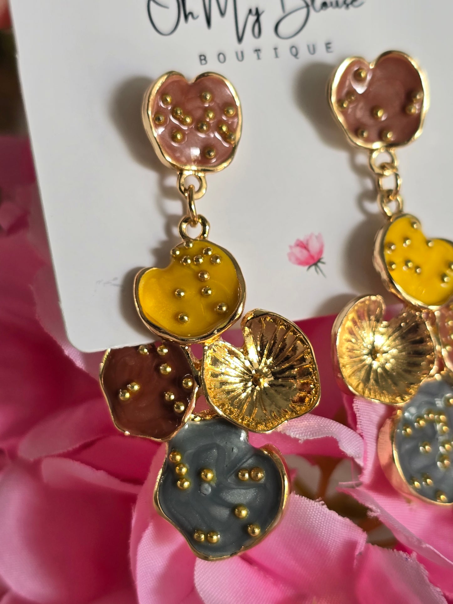 Soft Autumn Coral Earrings
