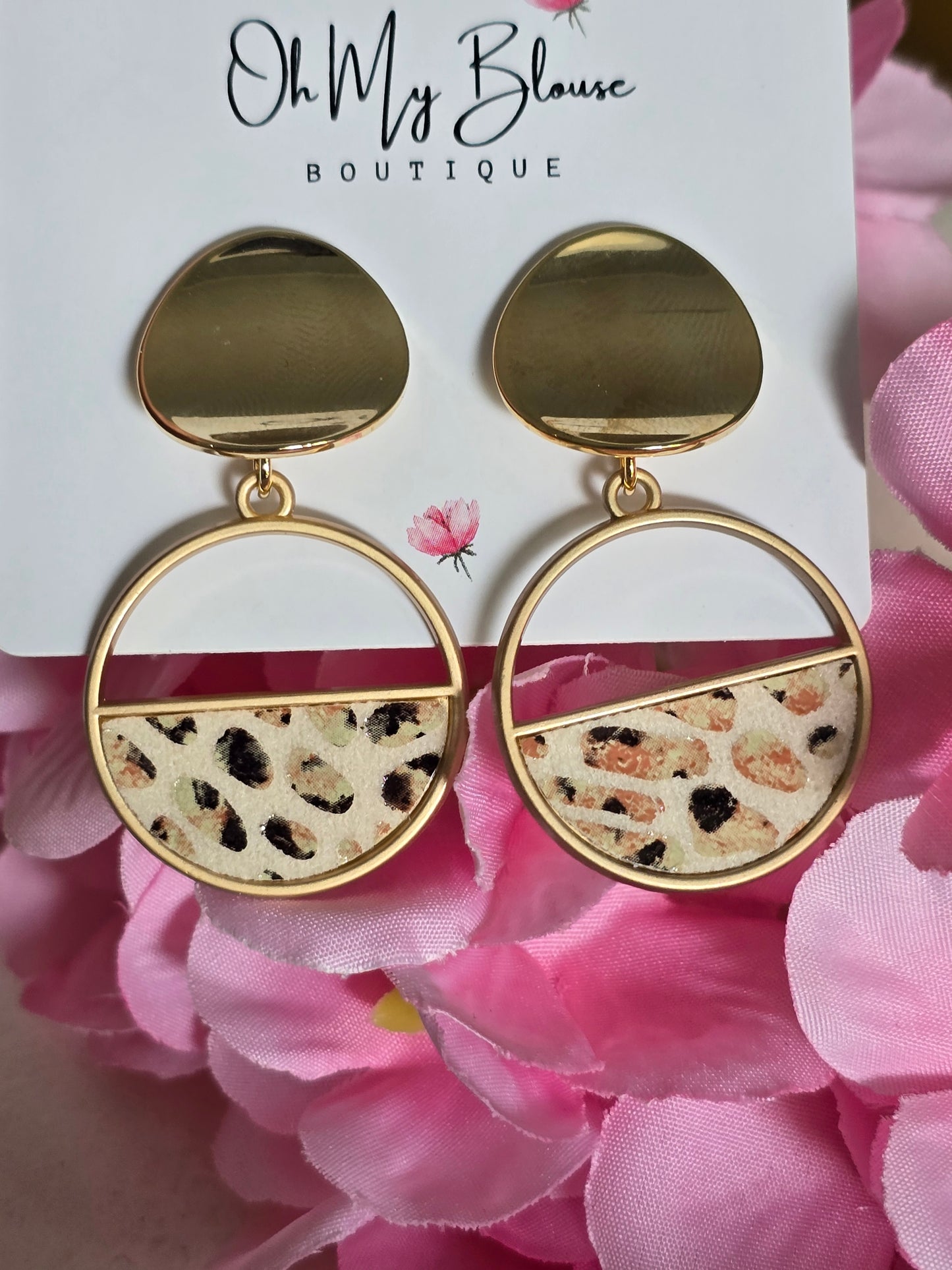 Artistic Beige Leopard Earrings