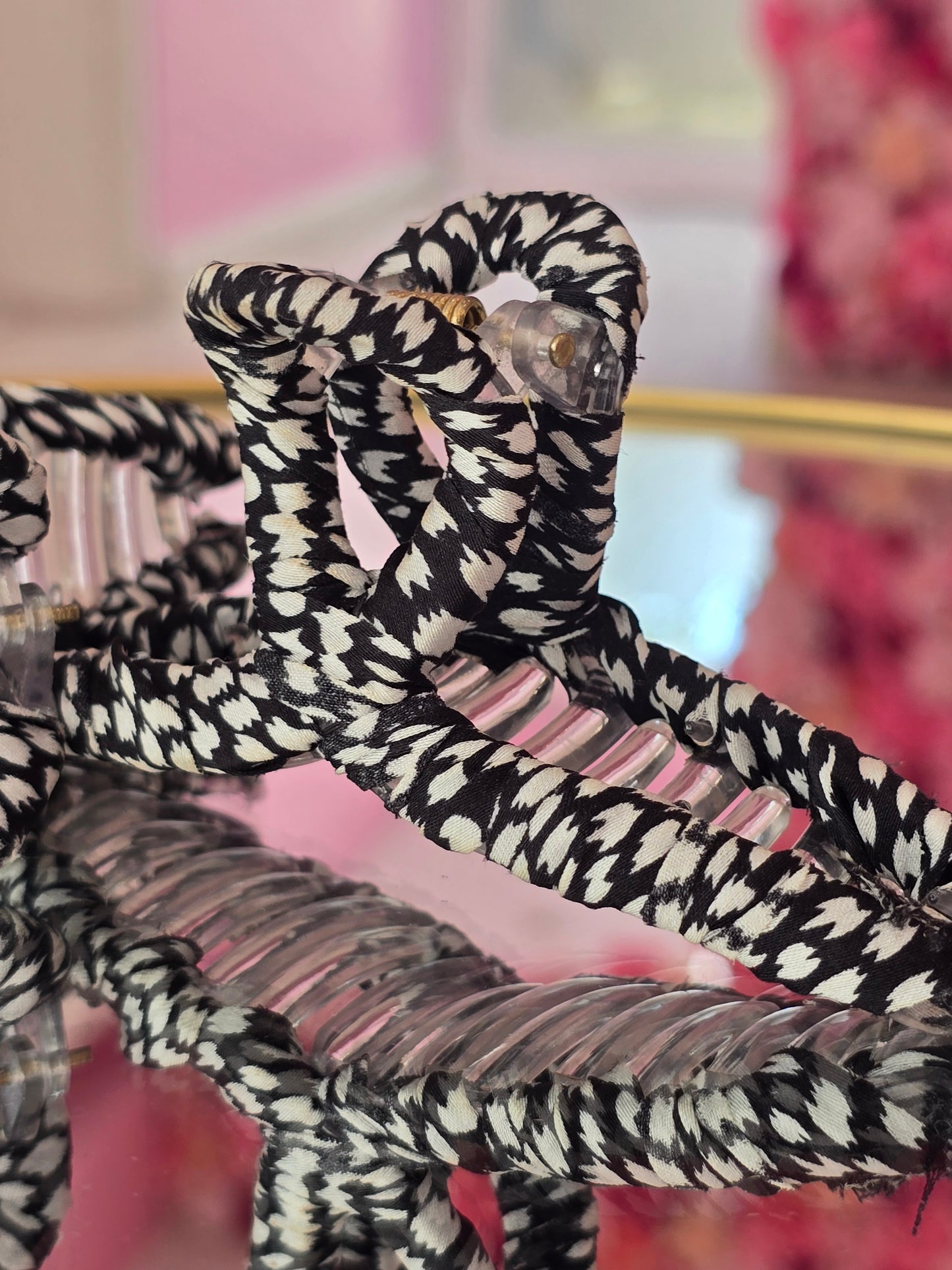 Black and White Dots - Hair Grip