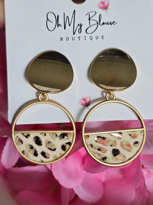 Artistic Beige Leopard Earrings