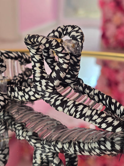 Black and White Dots - Hair Grip