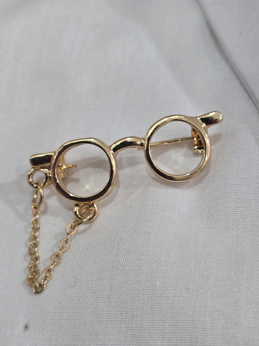 Mini Glasses Broach (Necktie not included)