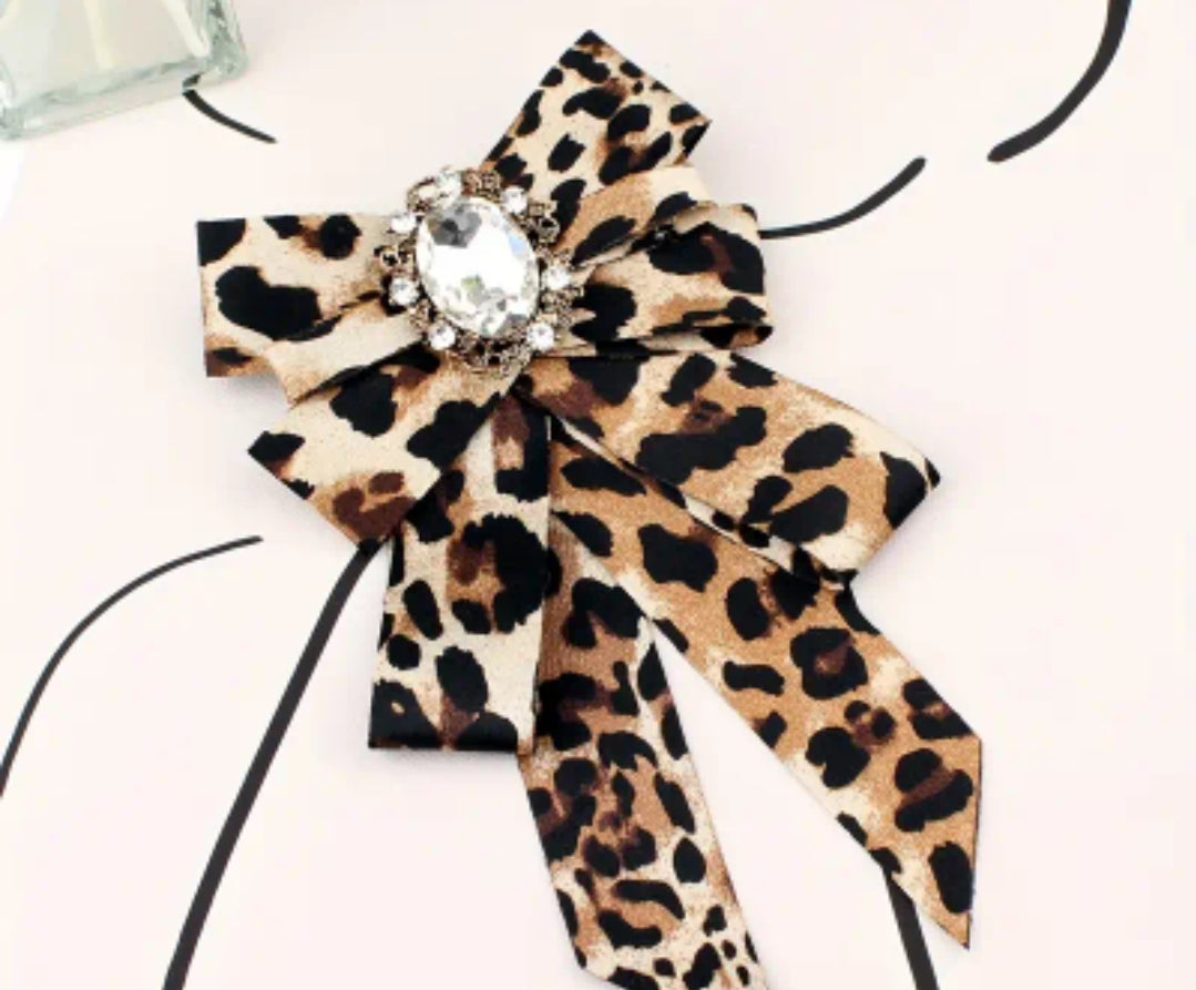 Leopard Vintage Bow Tie Broach